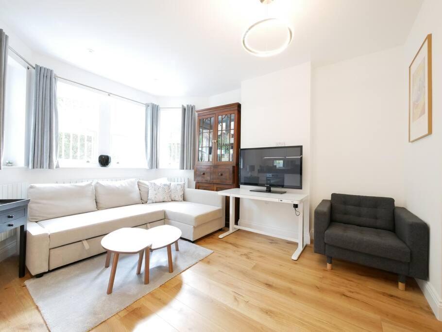 Newly Refurbished 2 Bed Apartment In Paddington Λονδίνο Εξωτερικό φωτογραφία